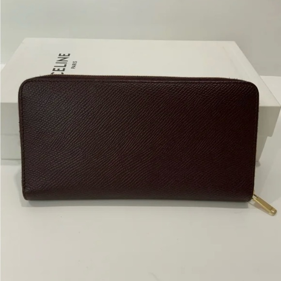CELINE- ZIP WALLET in deep burgundy calfskin - Picture 11 of 12